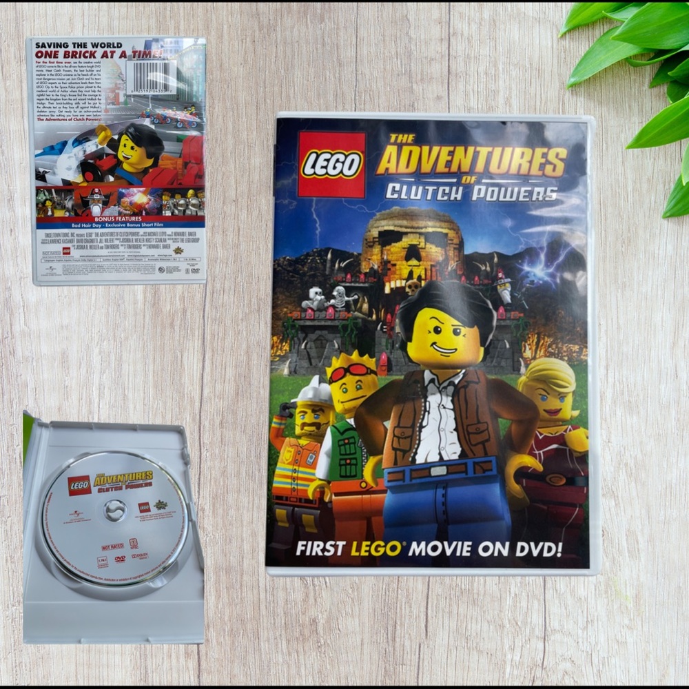 Lego: The Adventures Of Clutch Powers (DVD)